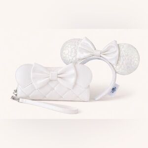 Disney Loungefly Bridal Wristlet & Minnie Mouse ears Headband Set
